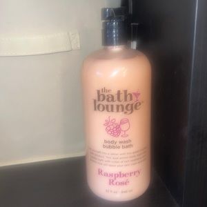 The Bath Lounge Raspberry Rose Body Wash